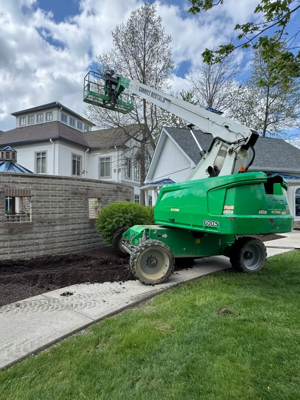 Manufacturer-certified roof installation in Decatur